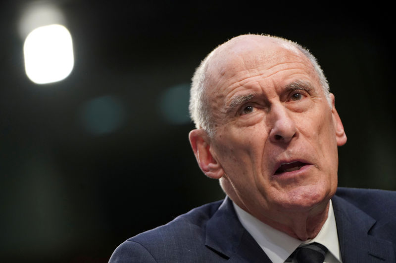 © Reuters. FILE PHOTO: Director of National Intelligence Dan Coats testifies to the Senate Intelligence Committee hearing about "worldwide threats" on Capitol Hill in Washington