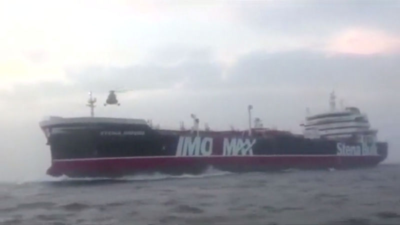 Irán advierte a Reino Unido de la escalada de tensiones; tripulación del barco capturado está a salvo