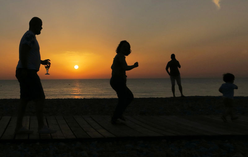 Paris on heatwave alert as France braces for scorching weather