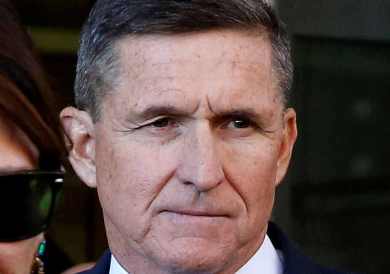 © Reuters. FILE PHOTO: Former U.S. national security adviser Flynn departs after sentencing hearing at U.S. District Court in Washington
