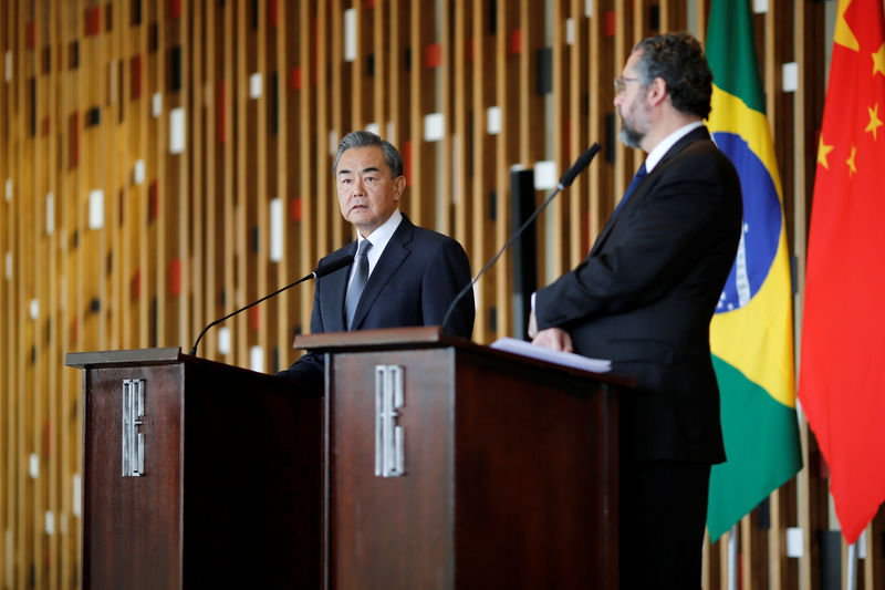 Brasil e China discutem cooperação em infraestrutura e outras áreas, dizem ministros