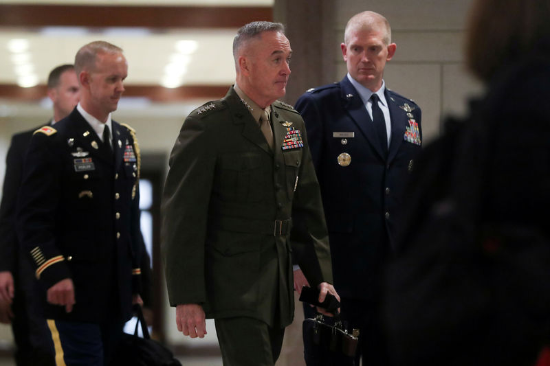 © Reuters. FILE PHOTO: U.S. Chairman of the Joint Chiefs Dunford arrives to hold a classified briefing on Iran, with Pompeo and Shanahan, for members of the House of Representatives on Capitol Hill in Washington