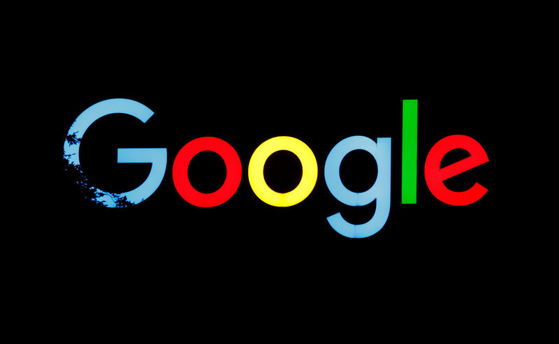 © Reuters. El logo de Google en el Centro Europeo de Ingeniería de Google en Zúrich, Suiza