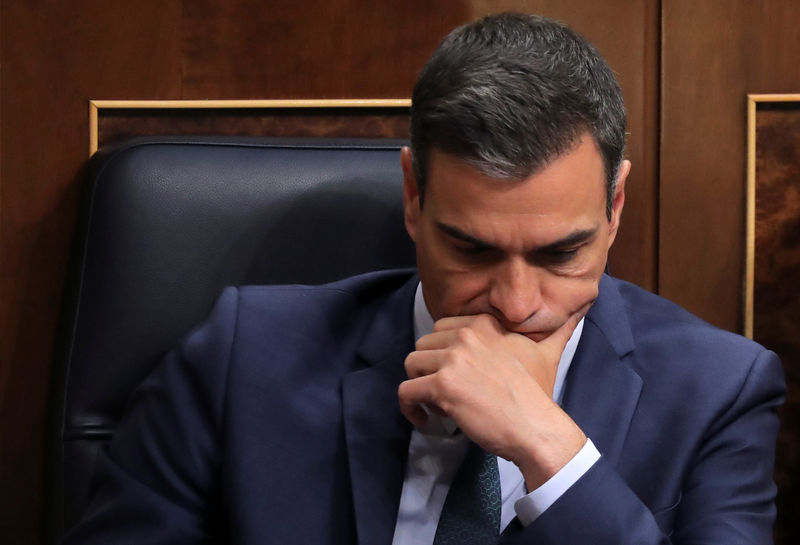 Pedro Sánchez tenta evitar nova eleição na Espanha, mas retira oferta de coalizão ao Podemos