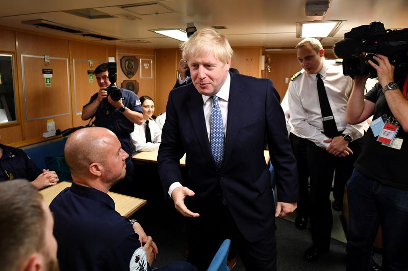 Brexit significa &quot;melhor acordo&quot; para fazendeiros, diz Boris Johnson em Gales