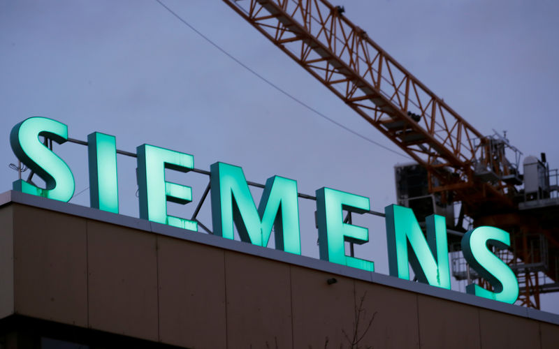 Siemens head of human resources to leave at end January 2020