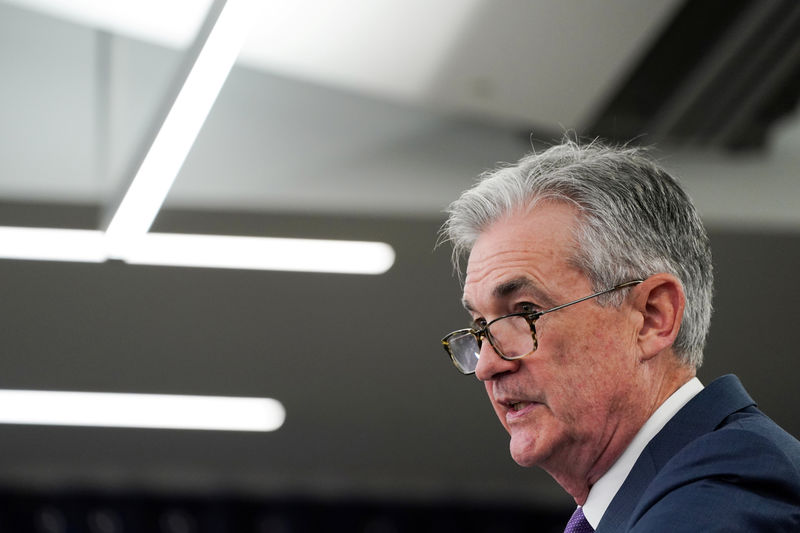 © Reuters. Federal Reserve Chair Jerome Powell holds a news conference in Washington