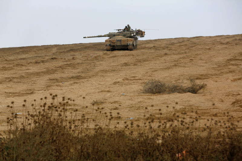 Militares israelenses matam palestino armado, dizem Forças Armadas