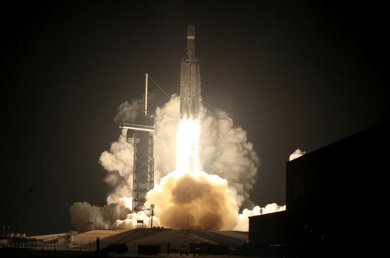 SpaceX expande operação para lançamento de foguete para Marte