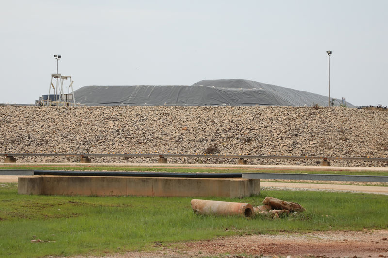 © Reuters. Water Leach Purification (WLP) waste site is pictured at Lynas Advanced Materials Plant in Gebeng, Pahang.