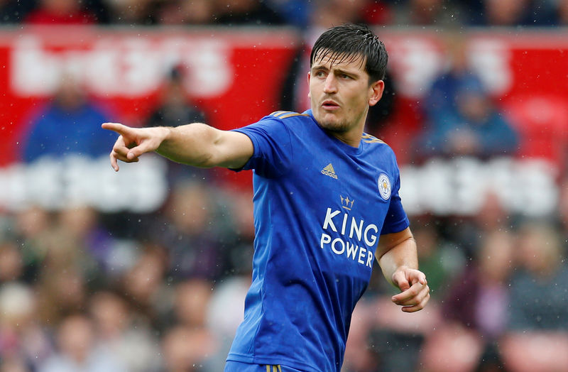 Maguire must live with the price tag pressure, says Van Dijk