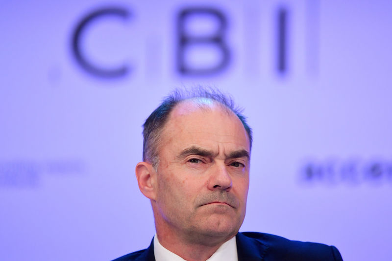 © Reuters. Warren East, CEO of Rolls Royce, speaks at the Confederation of British Industry's (CBI) annual conference in London