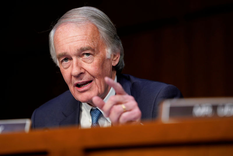 © Reuters. Edward Markey Senator Edward Markey questions government transportation officials on aviation safety, during a hearing by the Senate Commerce subcommittee on Transportation and Safety on Capitol Hill in Washington