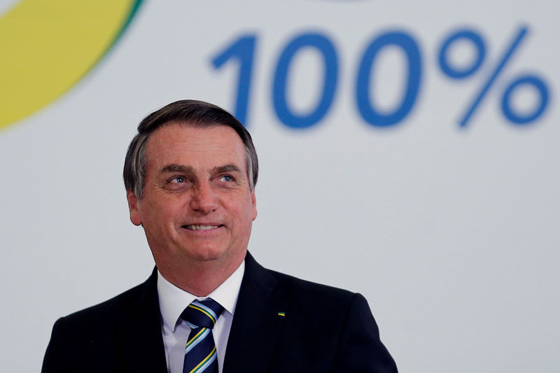 ENFOQUE-Bolsonaro apoia privatizações e embala sonhos e pesadelos sobre futuro da Petrobras