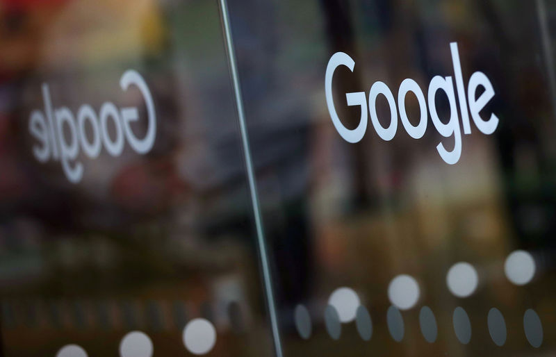 © Reuters. FILE PHOTO: The Google logo is pictured at the entrance to the Google offices in London