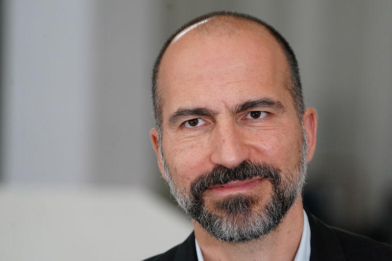 © Reuters. FILE PHOTO: The CEO of ride-hailing app Uber Dara Khosrowshahi is interviewed in New York