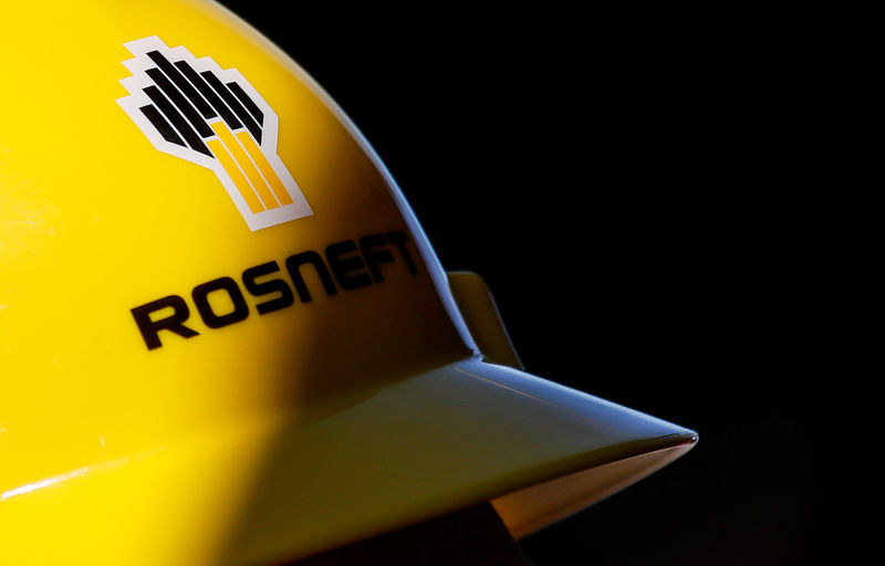 Rosneft to seek compensation from Transneft for drop in oil output