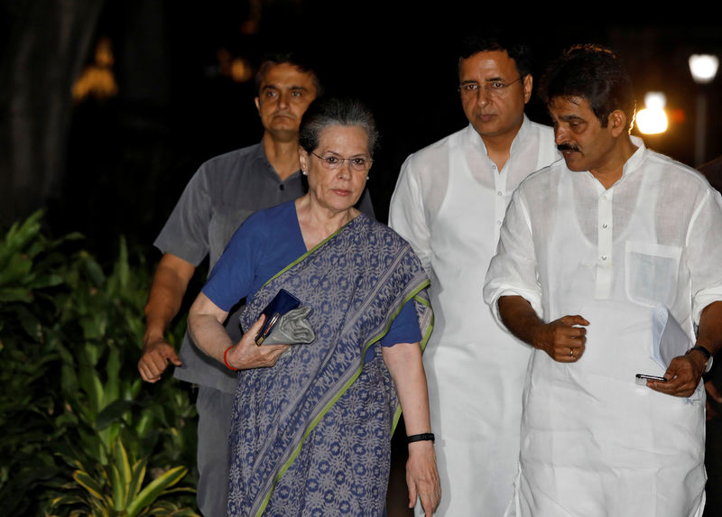 Sonia Gandhi Returns To Lead India S Beleaguered Congress After Son - 