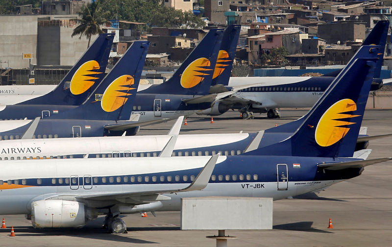© Reuters. FILE PHOTO: Jet Airways aircraft are seen parked at the Chhatrapati Shivaji Maharaj International Airport in Mumbai