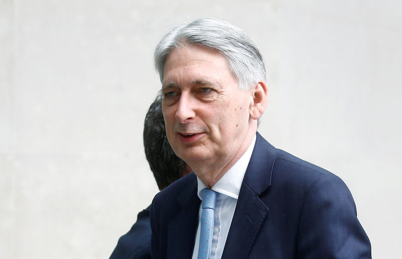 © Reuters. Britain's Chancellor of the Exchequer Philip Hammond arrives at the BBC studios in London