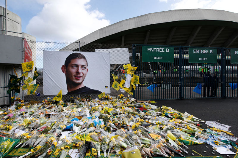 Le monoxyde de carbone, cause possible du décès du footballeur Sala