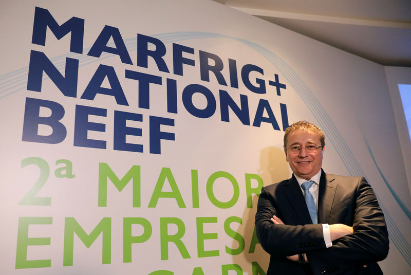 Marfrig mantém estratégia focada em bovinos após fim de conversas com BRF, diz Molina