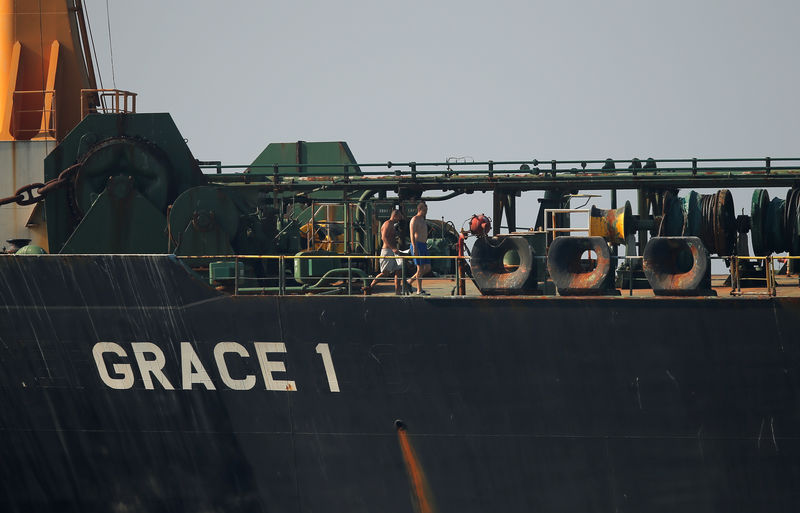 © Reuters. Iranian oil tanker Grace 1 sits anchored after it was seized in July by British Royal Marines off the coast of the British Mediterranean territory, in the Strait of Gibraltar