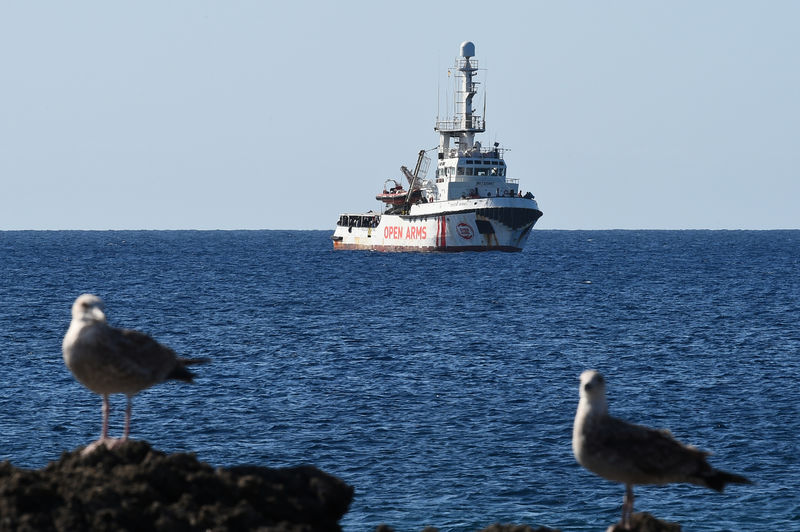 El bloqueo político en Italia mantiene a los migrantes del Open Arms en el mar