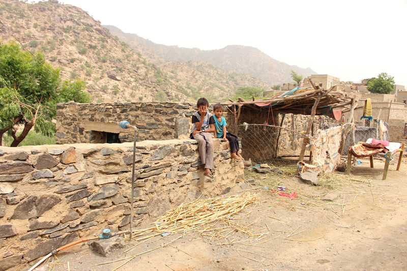 Yemen's war cut a father's route to work, now his toddler starves