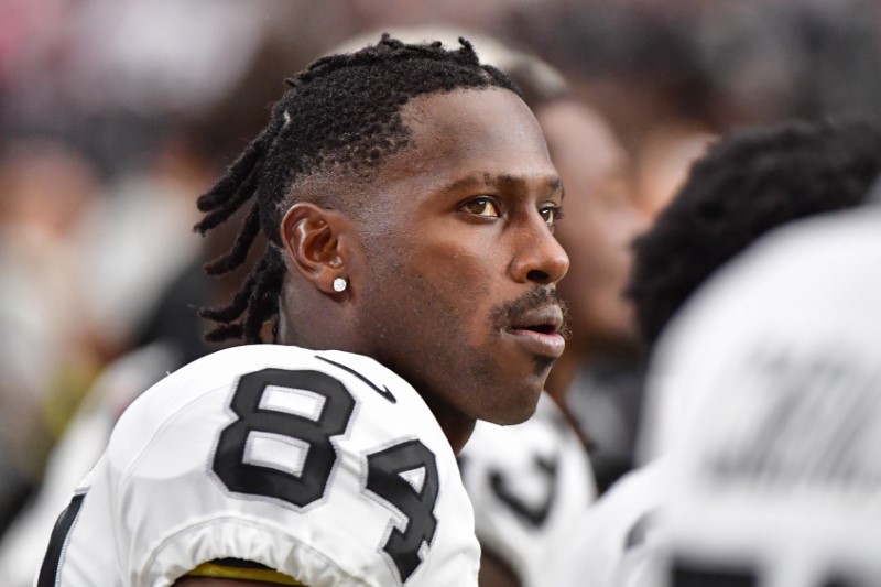 NFL notebook: Raiders GM Mayock weighs in on WR Brown