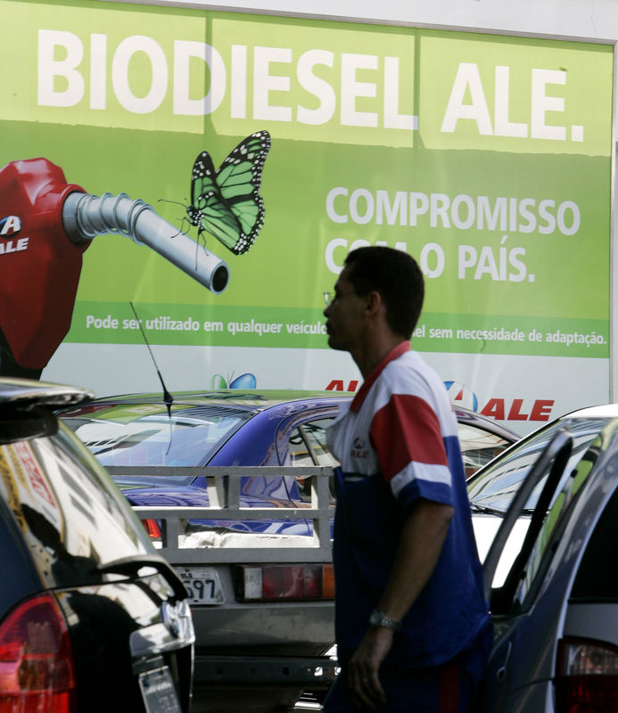 Leilão de Biodiesel do Brasil negocia 1,139 bi litros, diz ANP