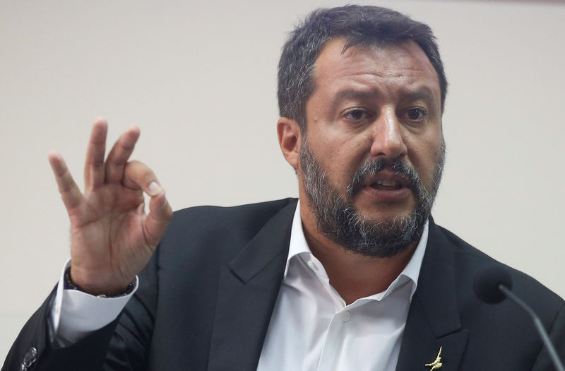 Salvini dice que Italia necesita un presupuesto de 50.000 millones para estimular su economía