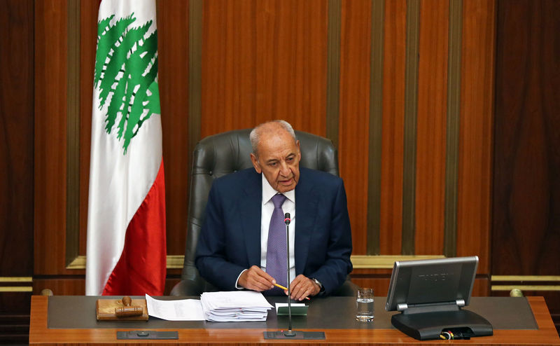© Reuters. صحيفة: بري يقول لديه انطباعات "إيجابية" بشأن تصنيف لبنان ولكن لا معلومات