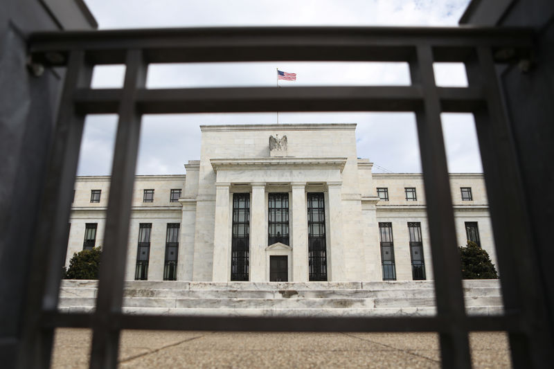 © Reuters. The Federal Reserve building is pictured in Washington, DC