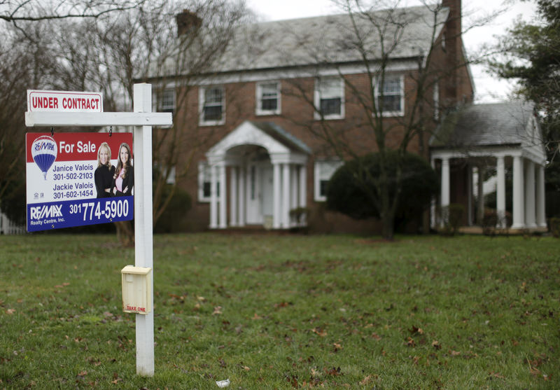 As U.S. watchdog retreats, mortgage firms reprise cozy marketing arrangements