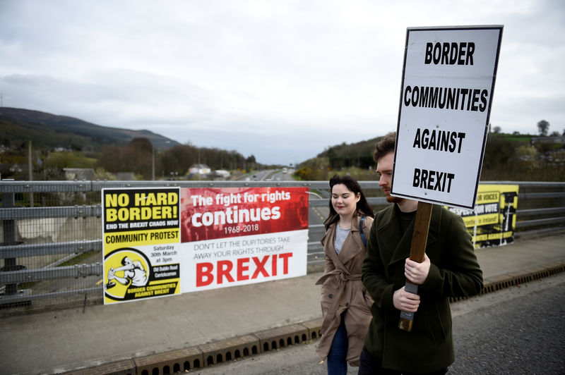 Up to Britain to propose Irish border solutions - Germany