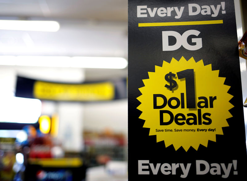 © Reuters. FILE PHOTO: A sign is seen inside a Dollar General store in Chicago