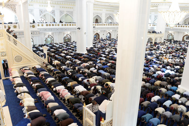 جمهورية الشيشان الروسية تفتتح ما قالت إنه أكبر مسجد في أوروبا