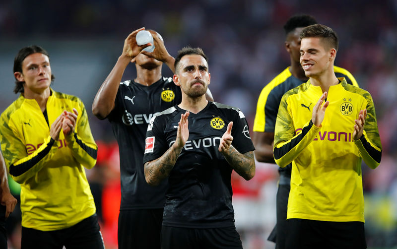 © Reuters. Bundesliga - FC Cologne v Borussia Dortmund