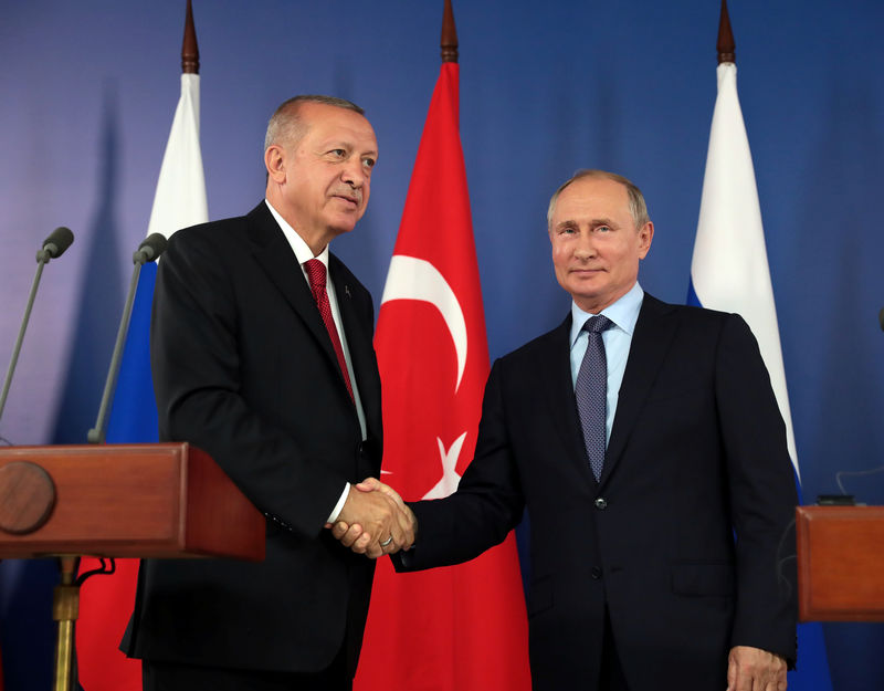 بوتين: روسيا وتركيا متفقتان على خطوات إضافية في إدلب السورية