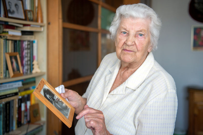 Enfermeira polonesa de 97 anos lembra treinamento na iminência da 2ª Guerra Mundial