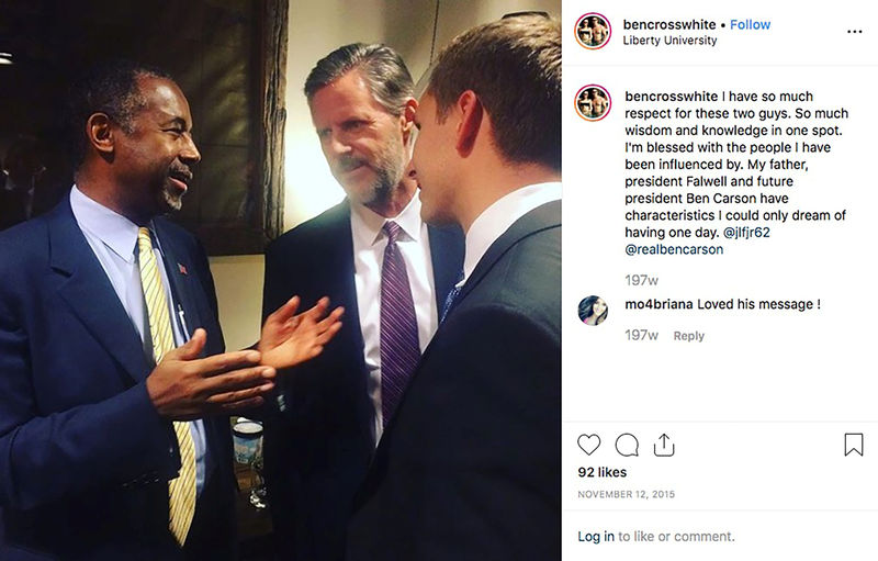 © Reuters. Ben Crosswhite chats with Ben Carson and Liberty University President Jerry Falwell Jr