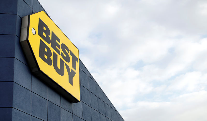 Best Buy reduz perspectivas de vendas para  ano com novas tarifas a produtos chineses