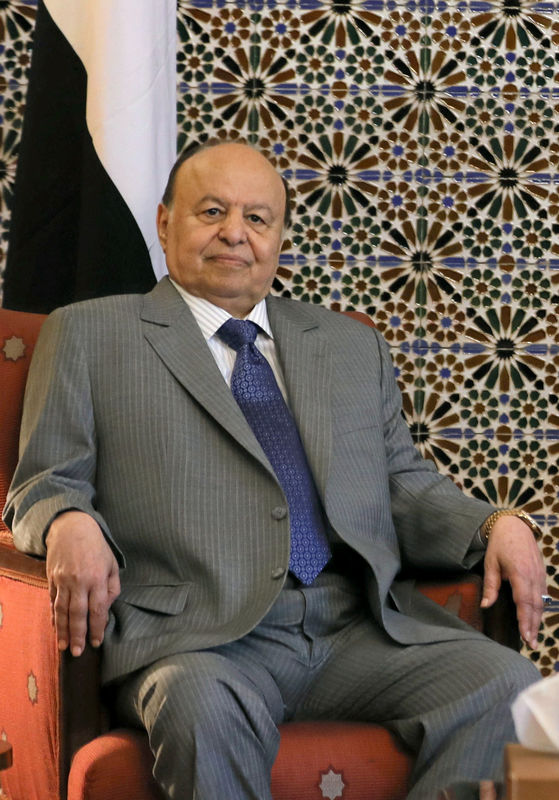 وكالة: الرئيس اليمني يقول قوات الحكومة انسحبت من عدن