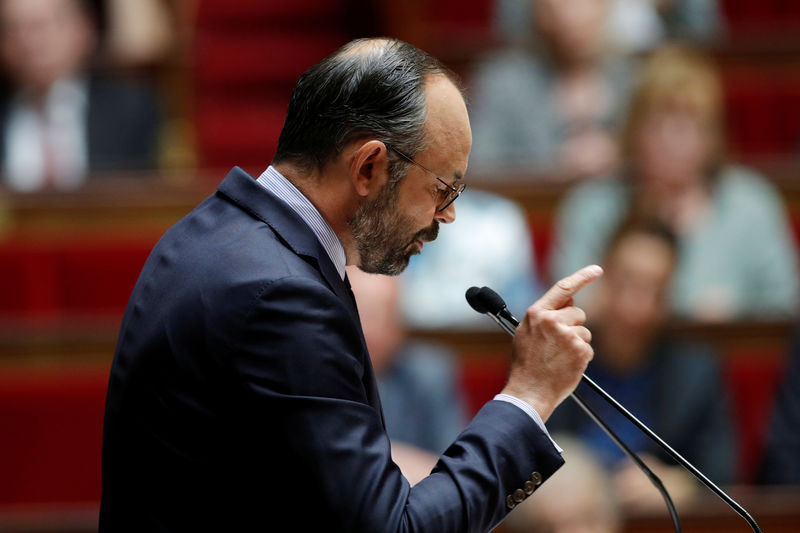 © Reuters. LE CALENDRIER DE LA RÉFORME DES RETRAITES EN SUSPENS