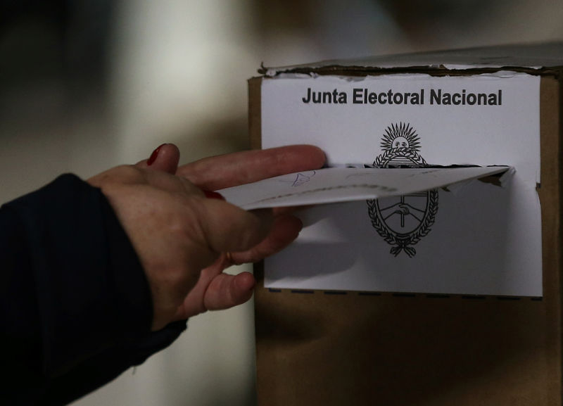¿Le cuesta entender el voto en Argentina? Un neurocientífico intenta explicarlo