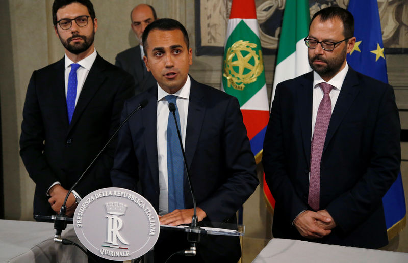 イタリア五つ星「連立は政策課題の一致が条件」、民主に同意迫る