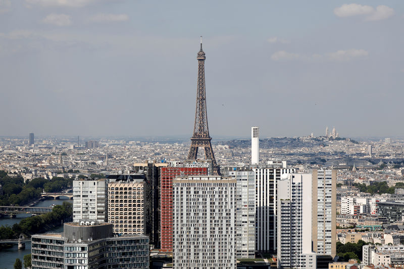 French August service activity strongest in nine months: PMI