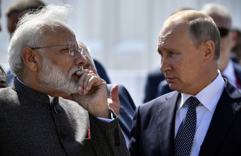 وكالة: روسيا والهند تدعمان العلاقات التجارية المشروعة مع إيران