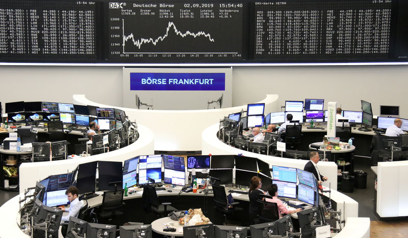Bolsas europeias têm firme alta com alívio em tensões políticas